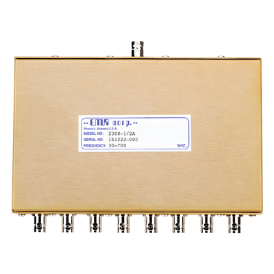 Divisor de Potencia EMR de 8 Vías, 30-700 MHz, 0.5 Watt, Conectores BNC Hembra.