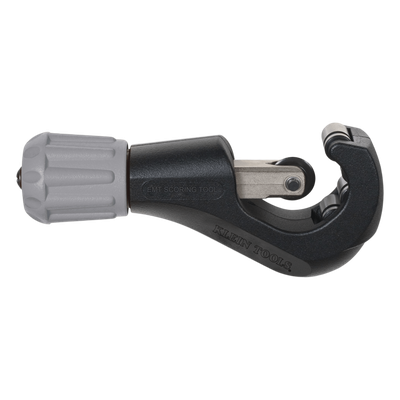 Cortador de Tubos Conduit Pared Delgada de 1/2″ hasta 1″.