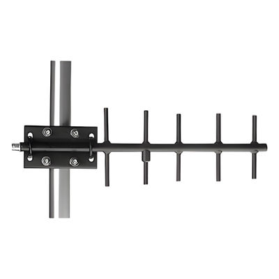 Antena base, direccional, rango de frecuencia 890 – 960 MHz (Yagi 5 elementos)