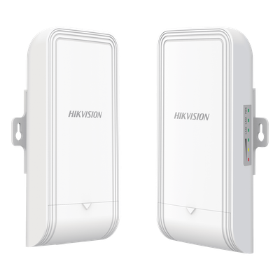 Kit Punto de Acceso (AC) PTP y PTMP en 5 GHz / PoE / Hasta 867 Mbps / Salida PoE (Alimenta una Cámara) / Antena Sectorial de H: 50° / MIMO 2X2 / 8 dBi de Ganancia / Uso en Exterior / Administración Gratuita desde la Nube