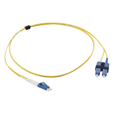 Jumper de Fibra Óptica Monomodo (OS2), XGLO, Riser, LC/UPC-SC/UPC Duplex, OFNR, Color Amarillo, 1 Metro (3.28 Pies)