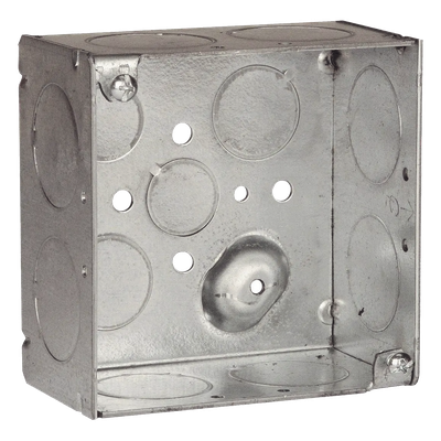 Caja Cuadrada Galvanizada de 4″ x 4″/ Profundidad de 2 1/8″ /8 Entradas 1″, 3 Entradas 1/2″ y  2 Entradas 3/4″/ Soldada.