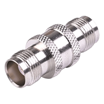 Adaptador Barril en Línea de Conector TNC Hembra a TNC Hembra, Níquel/ Oro/  Teflón.