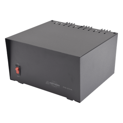 Fuente de Poder Lineal / 13.8 Vcc 20 A / Regulación Electrónica / Protección Sobrecarga / Disipador Térmico / Radios 50W