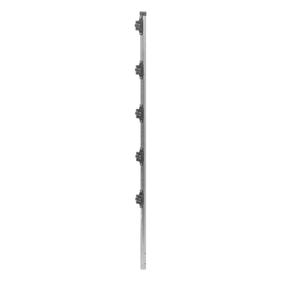 Poste de Paso de 1.2m para Cerca Electrificada.Tubo Galvanizado cal. 18 de 1″Diam. con Tapón y 5 Aisladores Instalados.