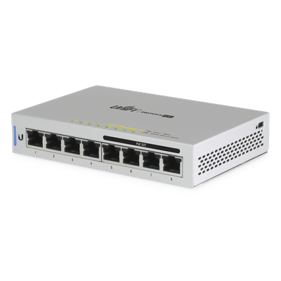 Switch UniFi Administrable capa 2 de 8 puertos Gigabit (4 Puertos Gigabit PoE 802.3af y 4 puertos Gigabit ethernet) 60W