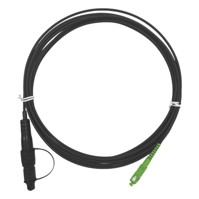 Jumper de Fibra Óptica, Conector SC/APC – Conexión a Caja FDP460, Redondo, 5 Metros (16.40 Pies), Forro 3 mm, G657A2, Negro
